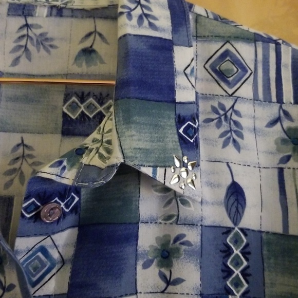 Blue and White Western Style  Blouse - Picture 3 of 8